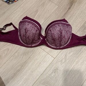 Victoria's Secret Lace Push-Up Bra - Rich Purple